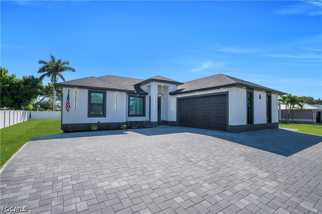 3 Bed SingleFamilyResidence for Sale in Cape Coral, photo 8