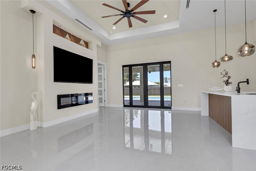 3 Bed Pool Home for Sale in Cape Coral, photo 8