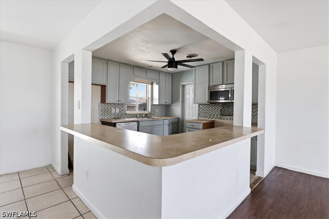 3 Bed Pool Home for Sale in Lehigh Acres, photo 8