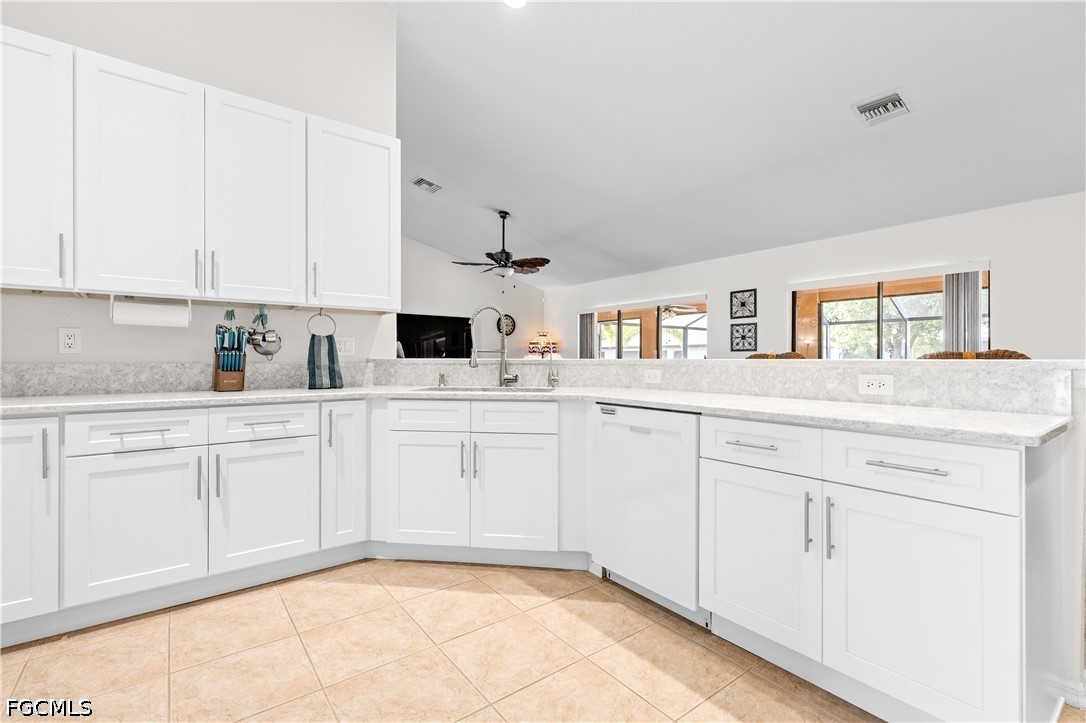 4 Bed Pool Home for Sale in Cape Coral, photo 8