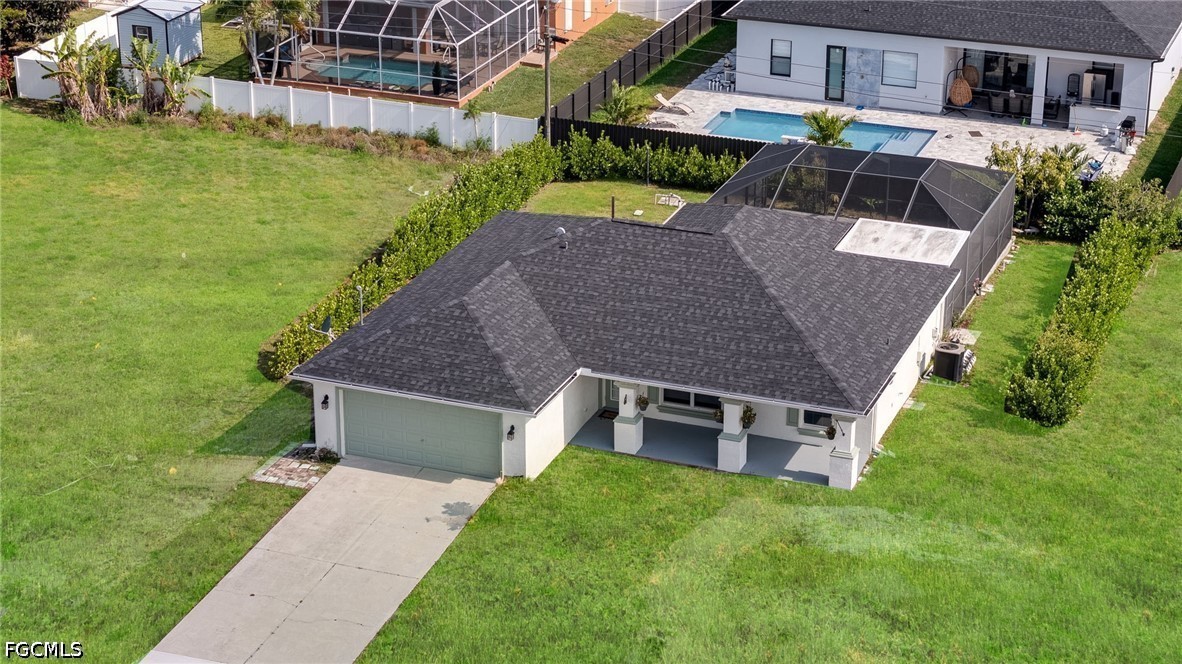 3 Bed Pool Home for Sale in Cape Coral, photo 8