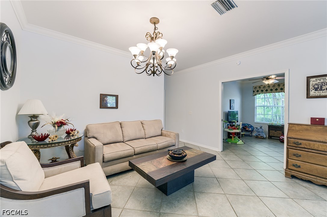 3 Bed Condominium for Sale in Oakwood, photo 8