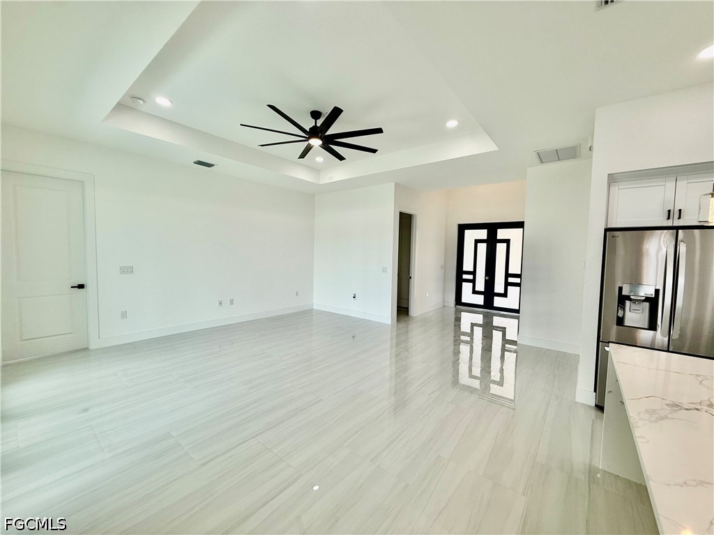 4 Bed SingleFamilyResidence for Sale in Lehigh Acres, photo 8