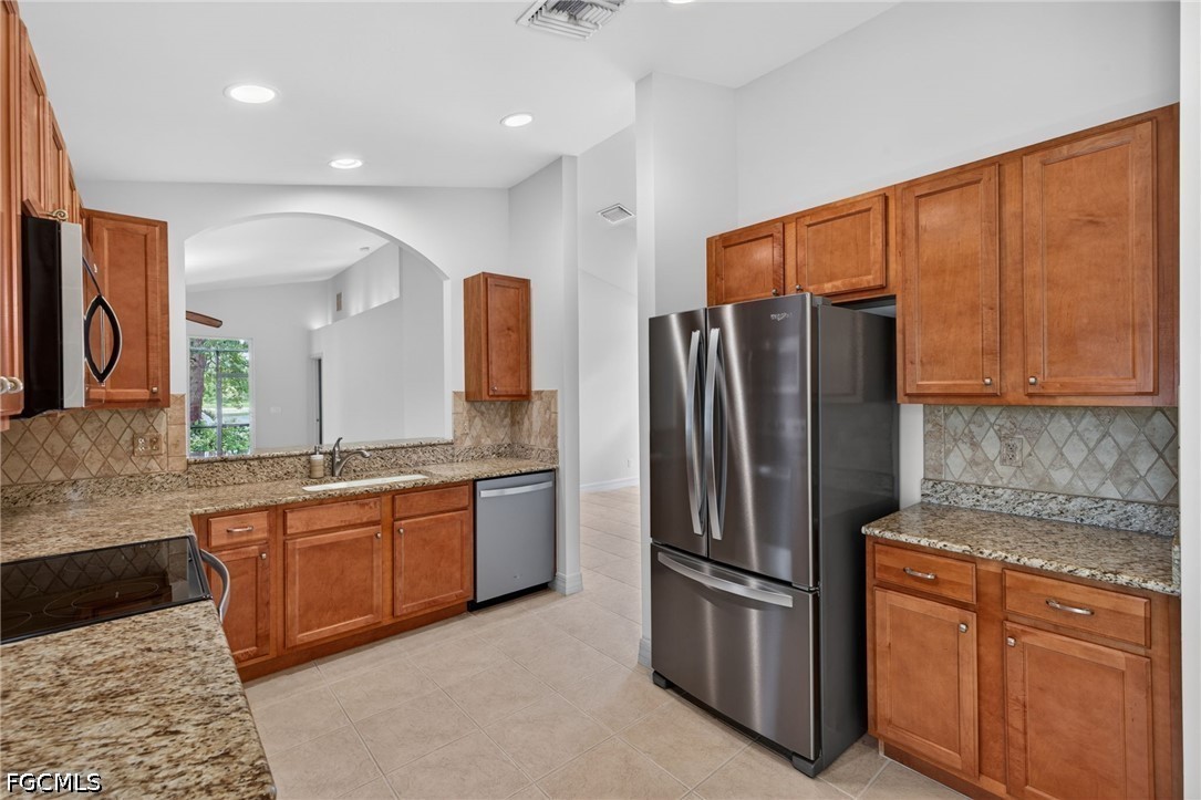 3 Bed Waterfront Home for Sale in Naples, photo 8