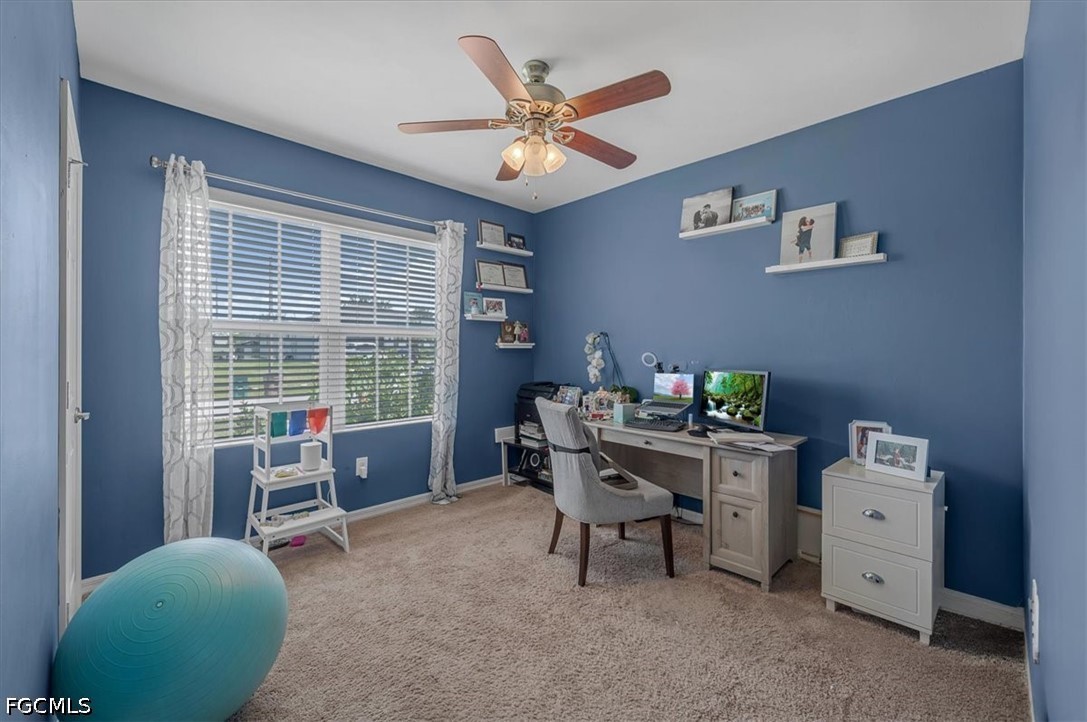 4 Bed SingleFamilyResidence for Sale in Cape Coral, photo 8