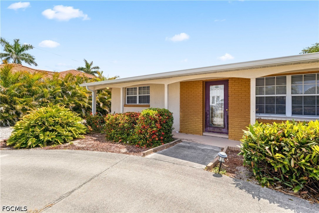 2 Bed Pool Home for Sale in Matlacha Isles, photo 8
