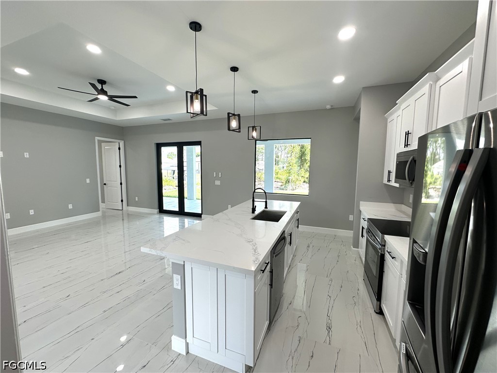 3 Bed SingleFamilyResidence for Sale in Lehigh Acres, photo 8