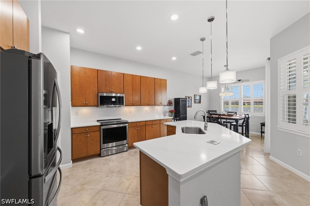 3 Bed Waterfront Home for Sale in Somerset, photo 8