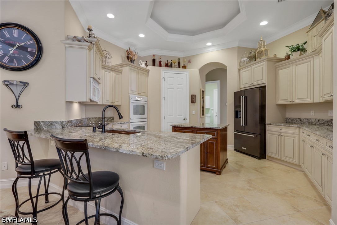 4 Bed Pool Home for Sale in Veridian, photo 8