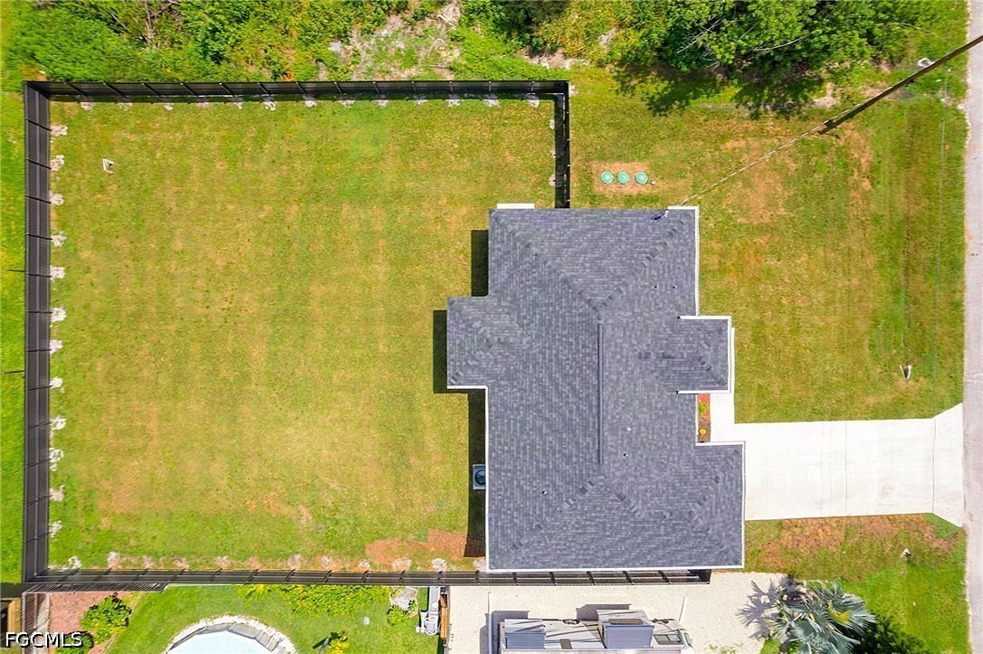 3 Bed SingleFamilyResidence for Sale in Lehigh Acres, photo 8