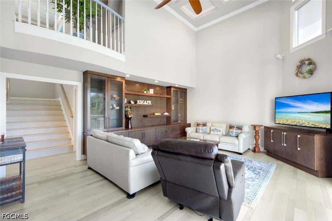 4 Bed Pool Home for Sale in Sanibel Estates, photo 8