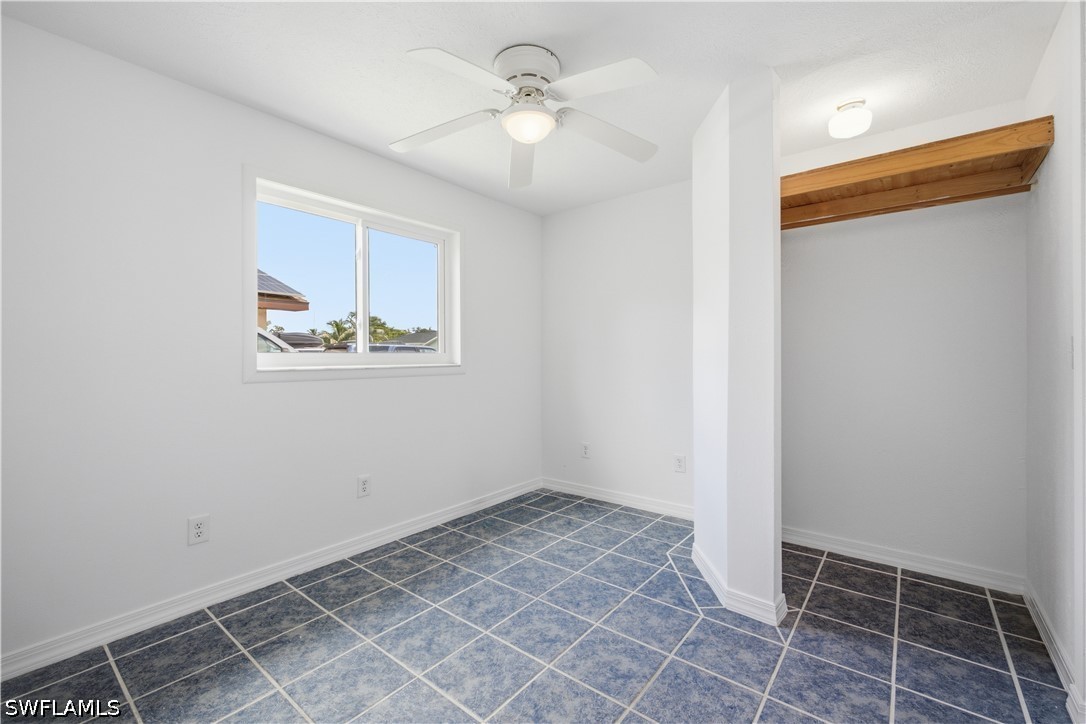 2 Bed SingleFamilyResidence for Sale in San Carlos Park, photo 8