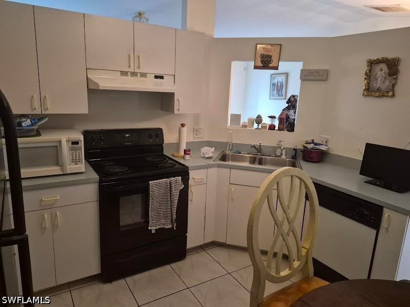 3 Bed SingleFamilyResidence for Sale in Lehigh Acres, photo 8