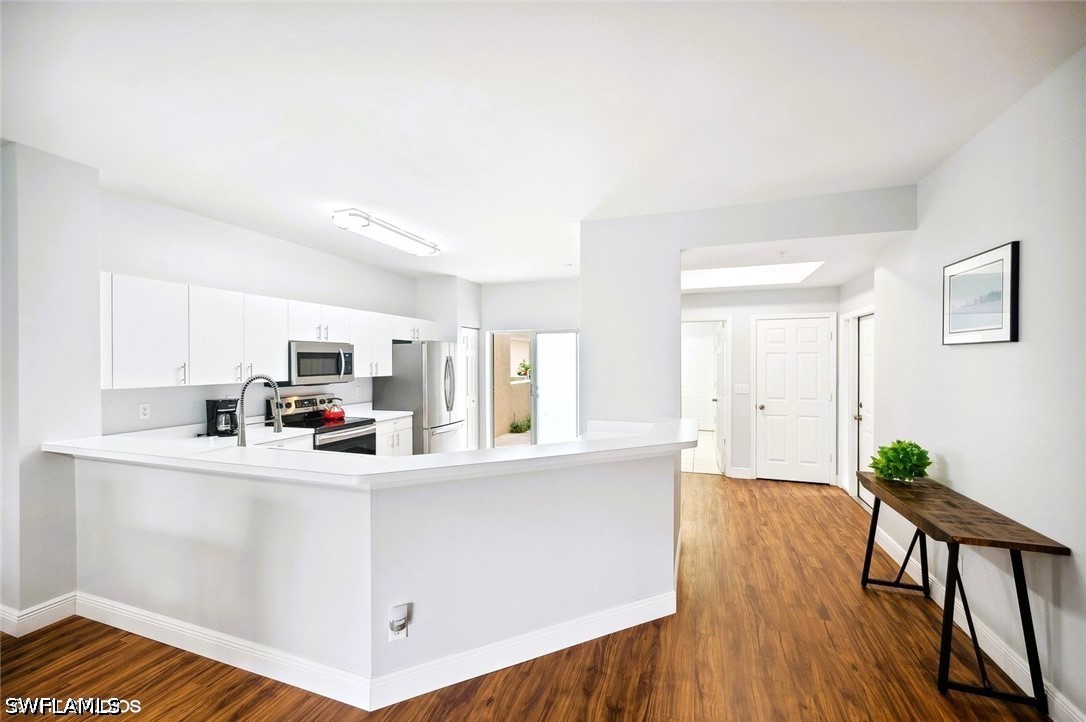 2 Bed Waterfront Home for Sale in Naples, photo 8