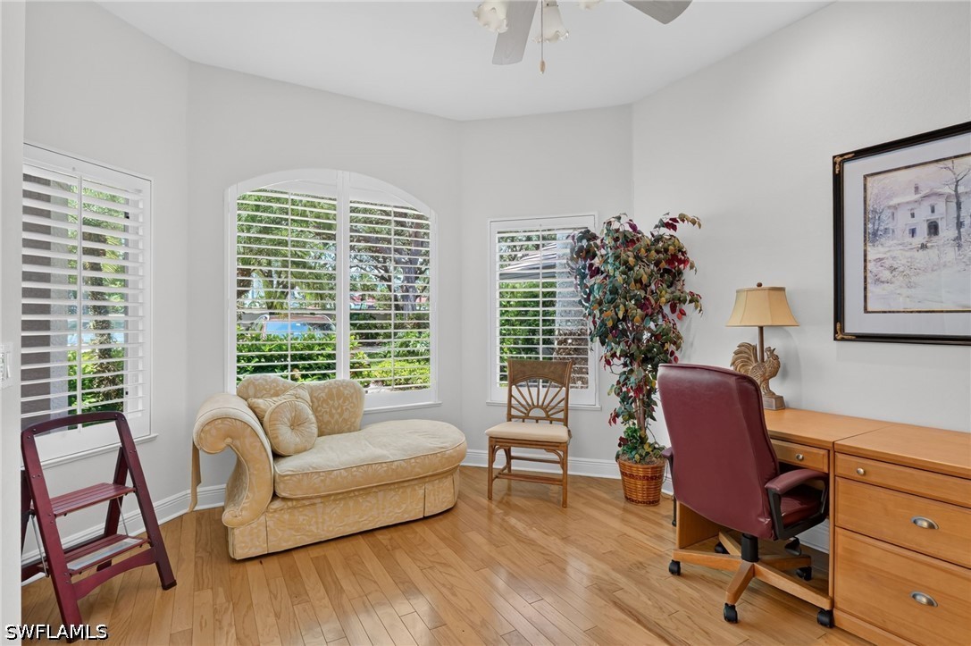 3 Bed Pool Home for Sale in Yorktown, photo 8
