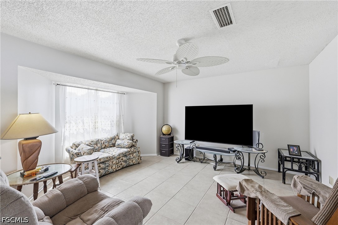 4 Bed Pool Home for Sale in Cape Coral, photo 8