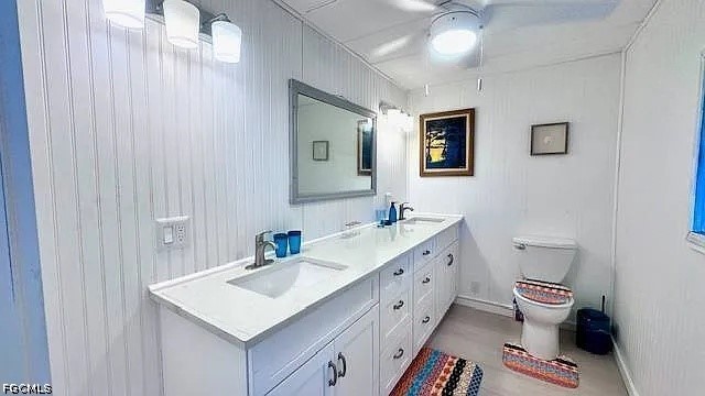 2 Bed Waterfront Home for Sale in Old Bridge Village, photo 8