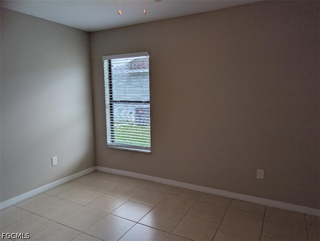 3 Bed Duplex for Sale in Cape Coral, photo 8