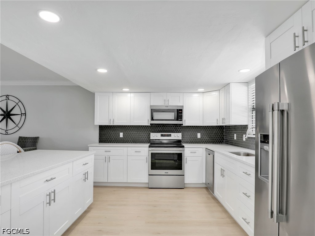 2 Bed Waterfront Home for Sale in Cape Coral, photo 8