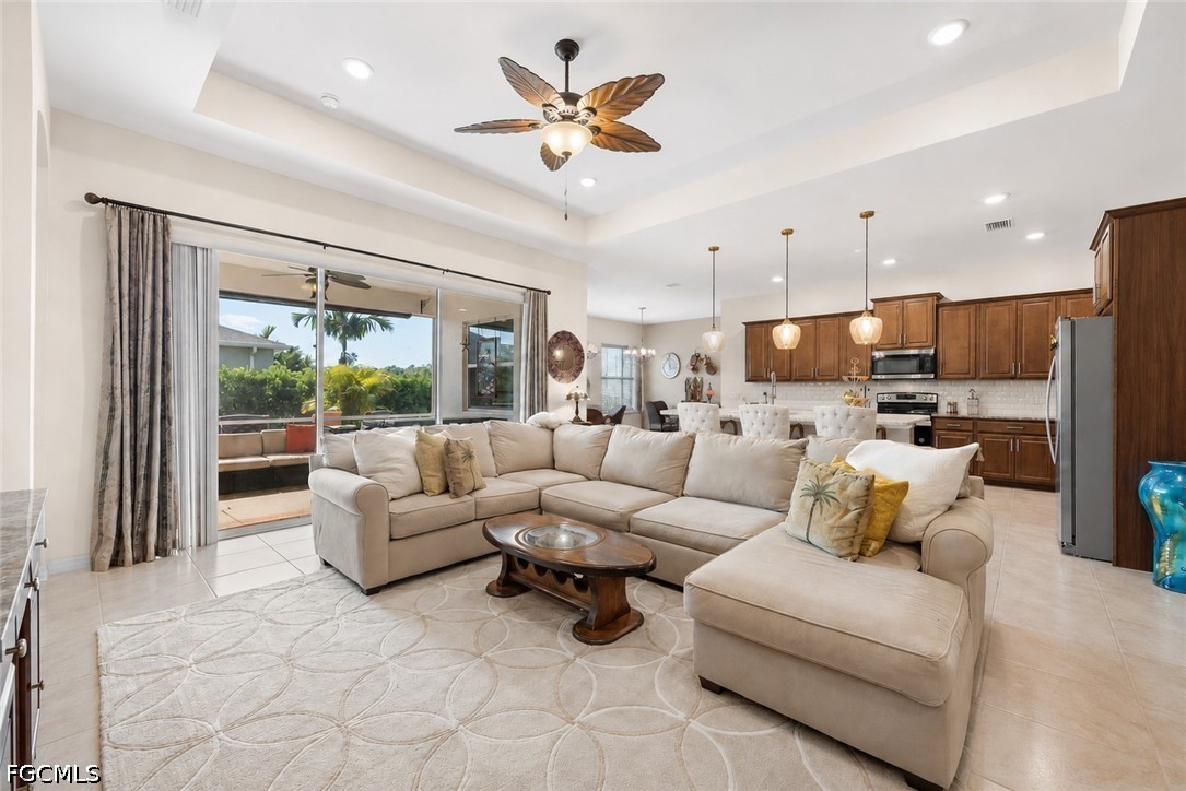 3 Bed SingleFamilyResidence for Sale in Entrada, photo 8