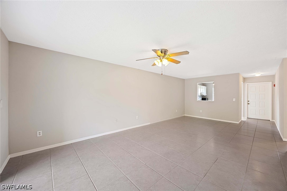2 Bed Condominium for Sale in Naples, photo 8