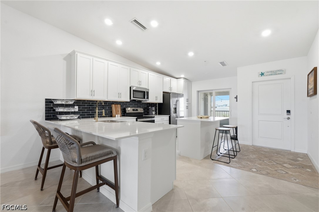 2 Bed Condominium for Sale in Punta Gorda, photo 8