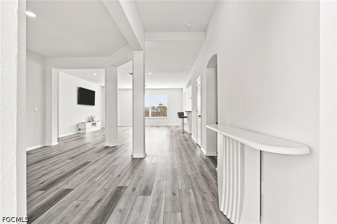 3 Bed SingleFamilyResidence for Sale in Cape Coral, photo 8