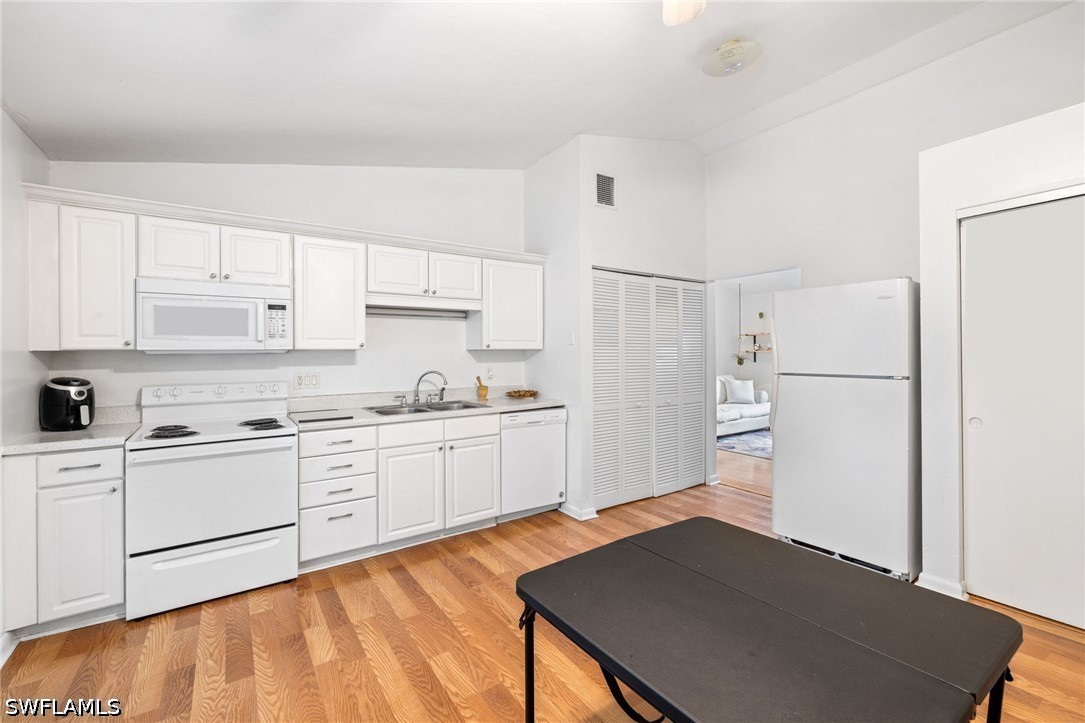 2 Bed Condominium for Sale in Sun Catcher, photo 8