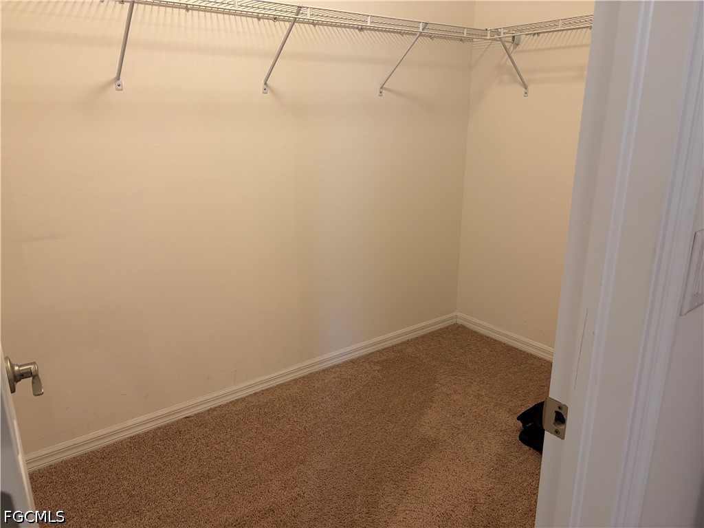 3 Bed SingleFamilyResidence for Sale in Cape Coral, photo 8
