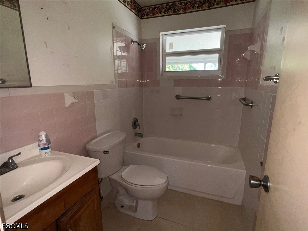 3 Bed SingleFamilyResidence for Sale in Not Applicable, photo 8