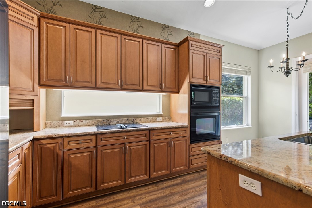 4 Bed SingleFamilyResidence for Sale in Casa Del Lago, photo 8