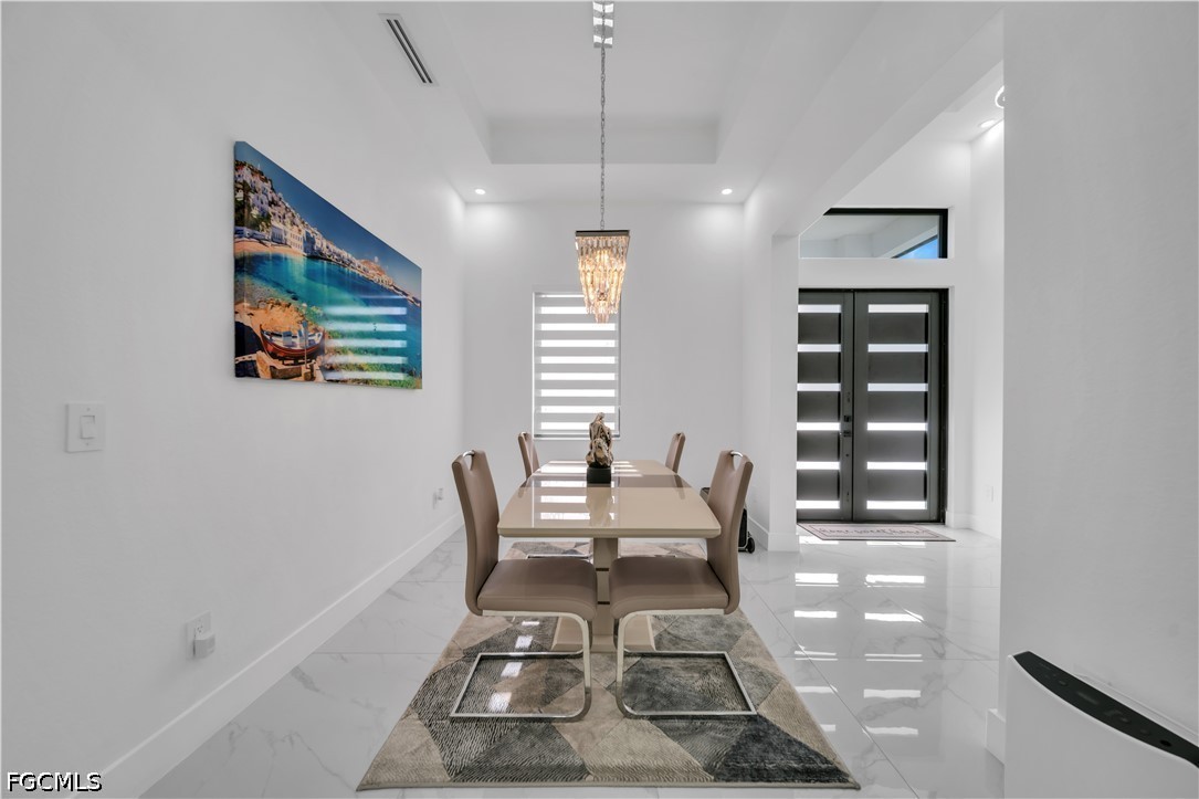 3 Bed Pool Home for Sale in Cape Coral, photo 8