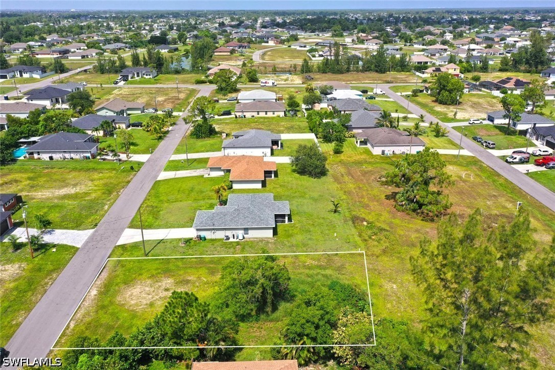Residential for Sale in Cape Coral, photo 8