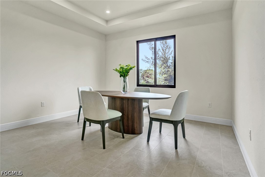 3 Bed Waterfront Home for Sale in Cape Coral, photo 8