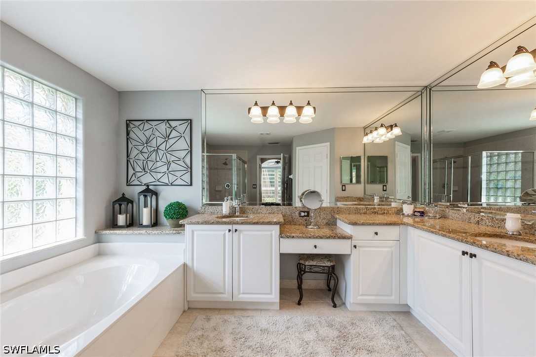3 Bed Pool Home for Sale in Saturnia Lakes, photo 8