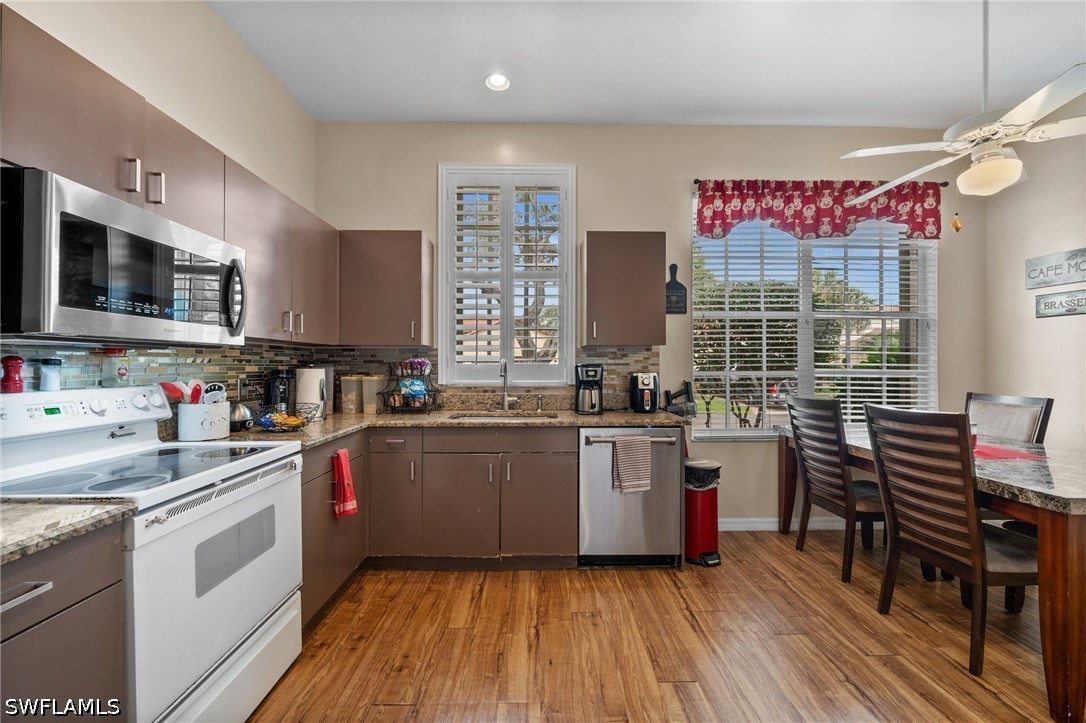 3 Bed Attached for Sale in Water'S Edge, photo 8