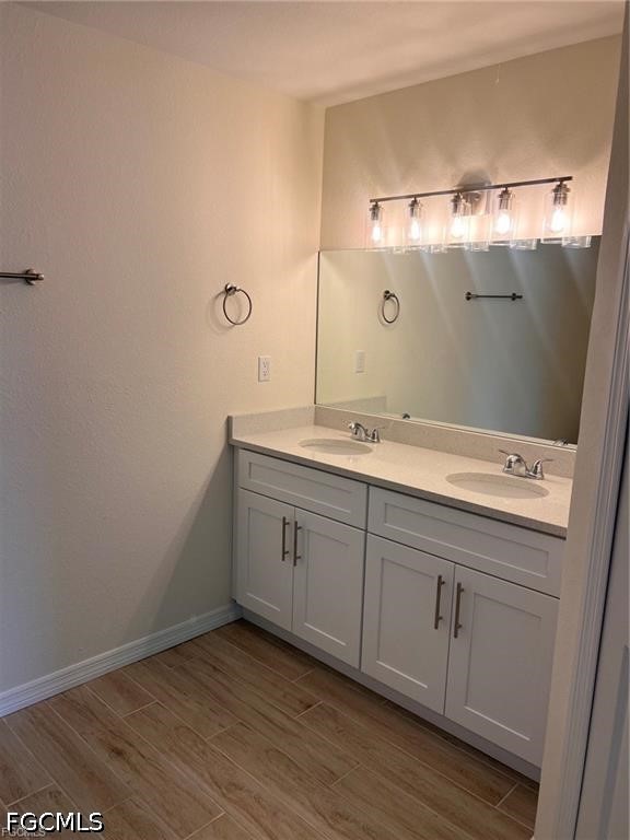4 Bed Waterfront Home for Sale in Cape Coral, photo 8