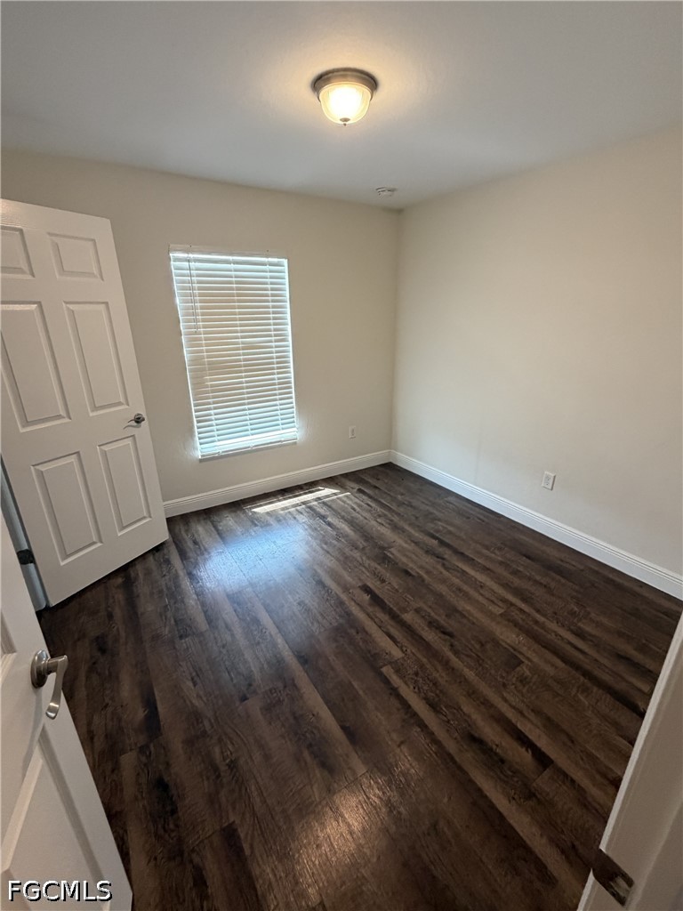 4 Bed SingleFamilyResidence for Sale in Labelle, photo 8