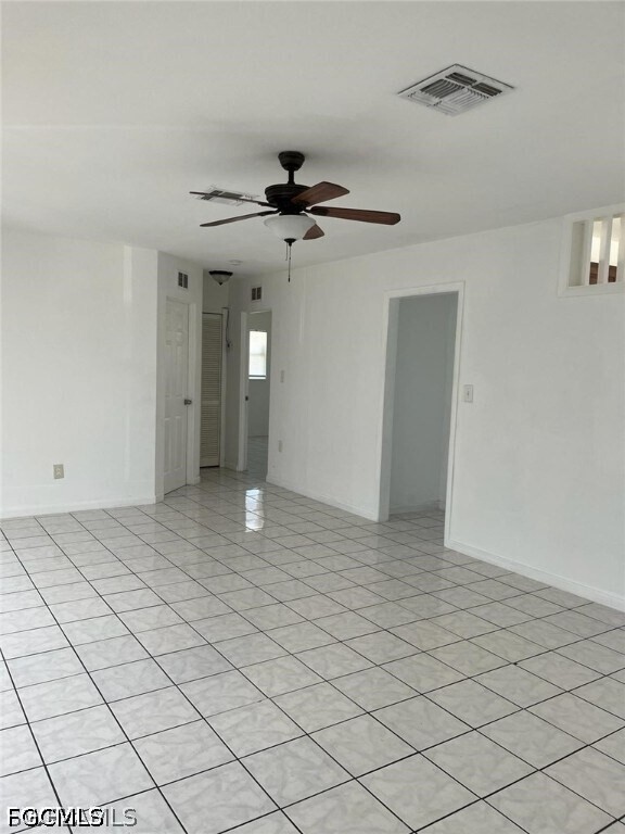 3 Bed SingleFamilyResidence for Sale in Lehigh Acres, photo 8