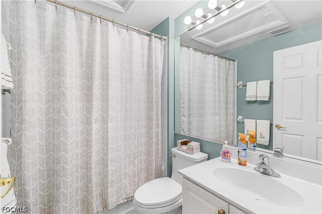 3 Bed SingleFamilyResidence for Sale in Hidden Cove, photo 8