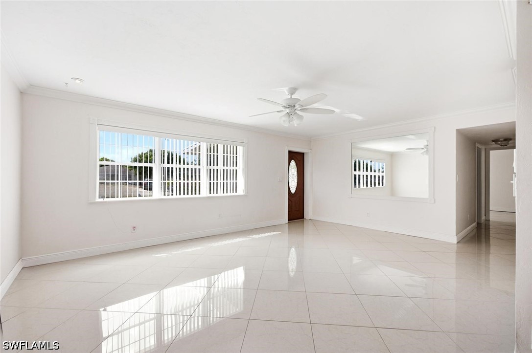 3 Bed SingleFamilyResidence for Sale in Naples, photo 8