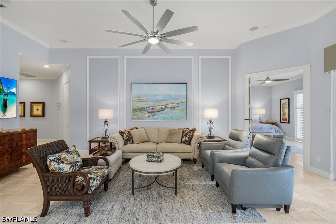 4 Bed Pool Home for Sale in Island Walk, photo 8