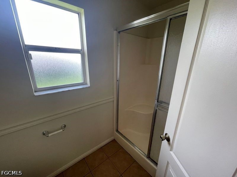 3 Bed SingleFamilyResidence for Sale in Lehigh Acres, photo 8
