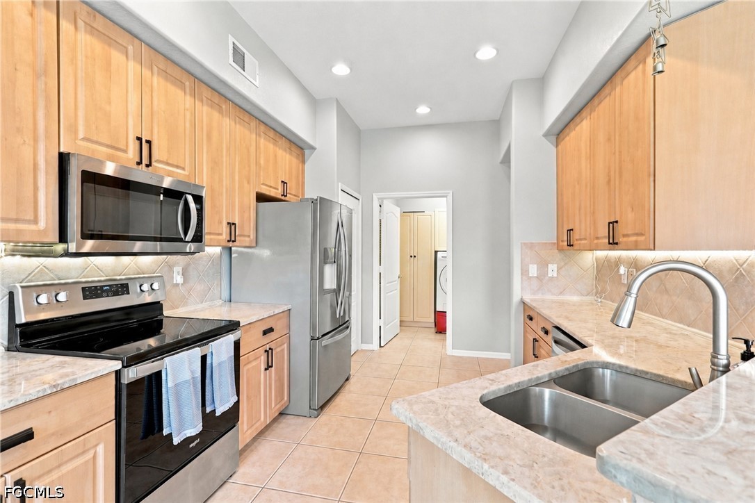 4 Bed Waterfront Home for Sale in Pebble Beach, photo 8