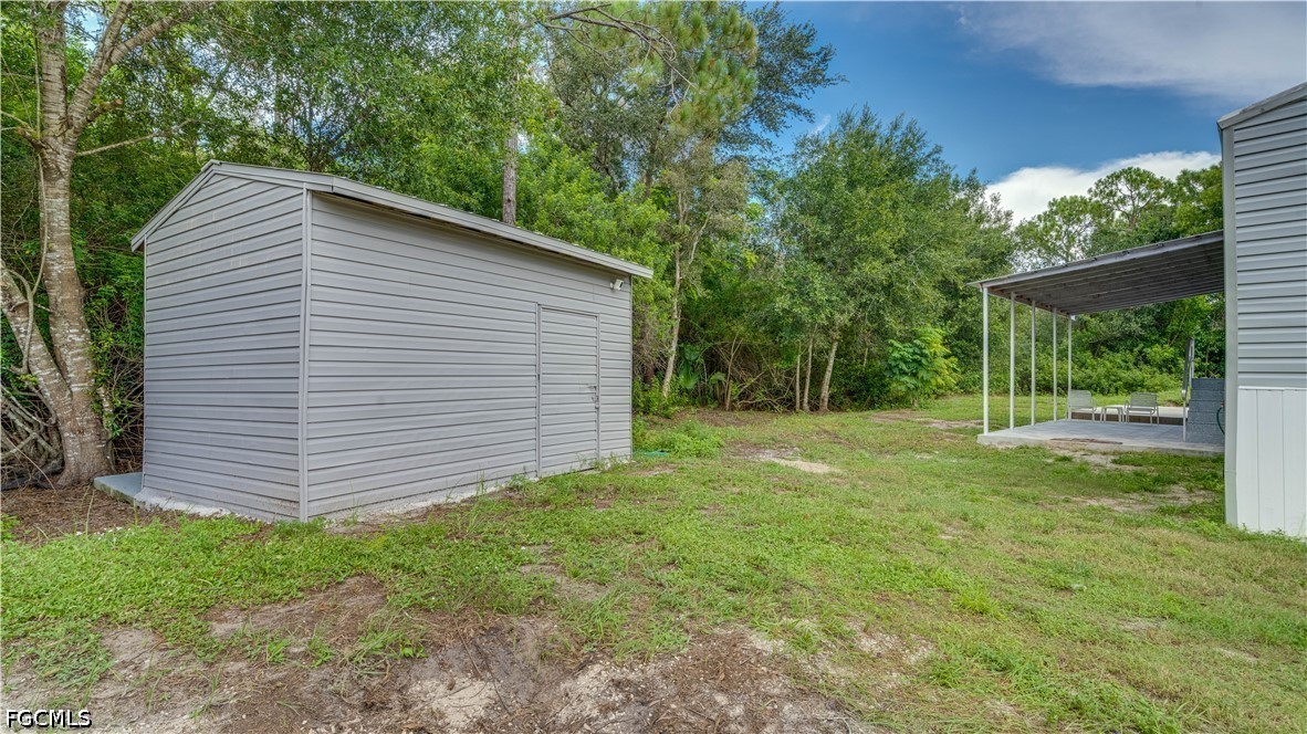 2 Bed ManufacturedHome for Sale in North Fort Myers, photo 8
