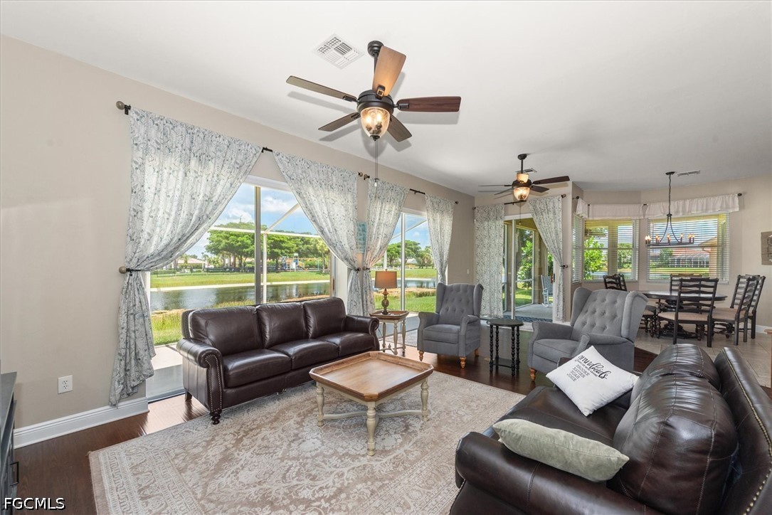 3 Bed Waterfront Home for Sale in Fort Myers, photo 8