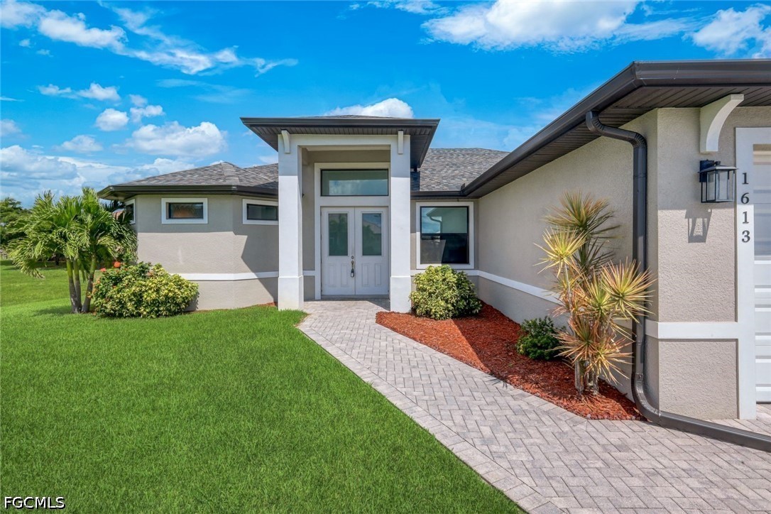 4 Bed Pool Home for Sale in Cape Coral, photo 8
