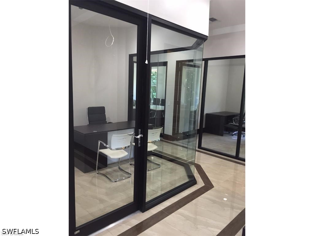 Office for Sale in Naples, photo 8