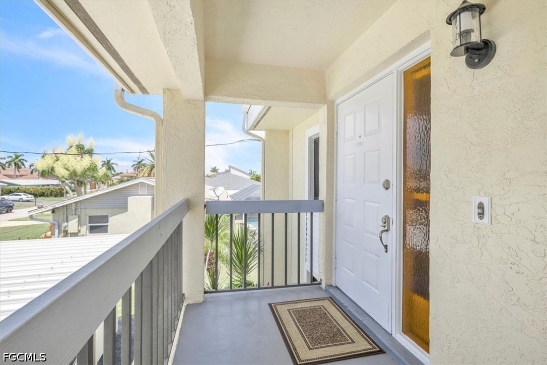 2 Bed Waterfront Home for Sale in Cape Coral, photo 8