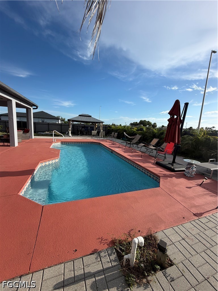 4 Bed Pool Home for Sale in Not Applicable, photo 8